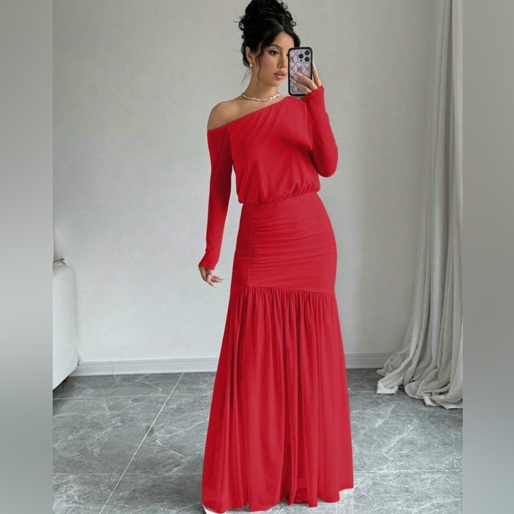 Women's Elegant Solid Asymmetric Neck Pleated Lon… - image 2